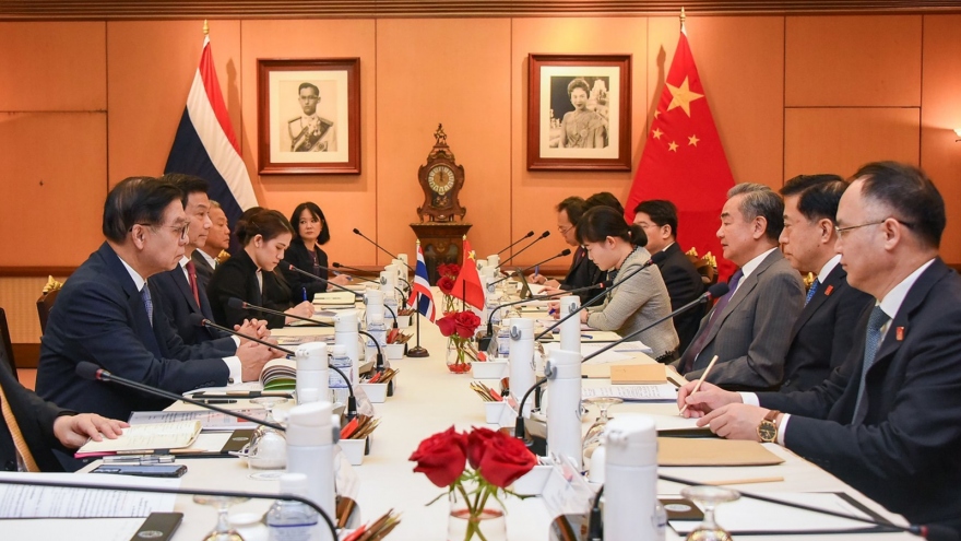 Thái Lan và Trung Quốc ký Hiệp định miễn thị thực chung